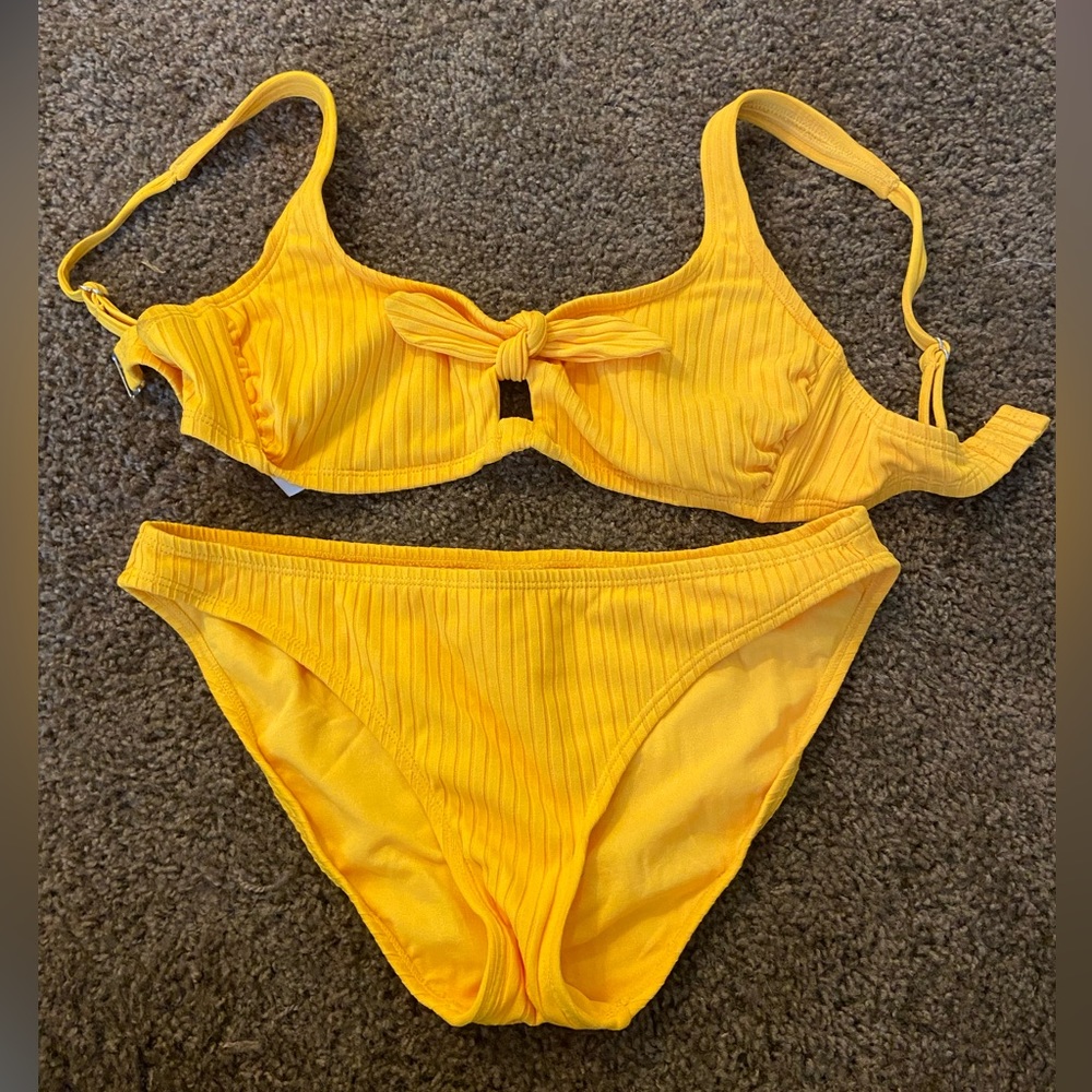 Bathing suit
